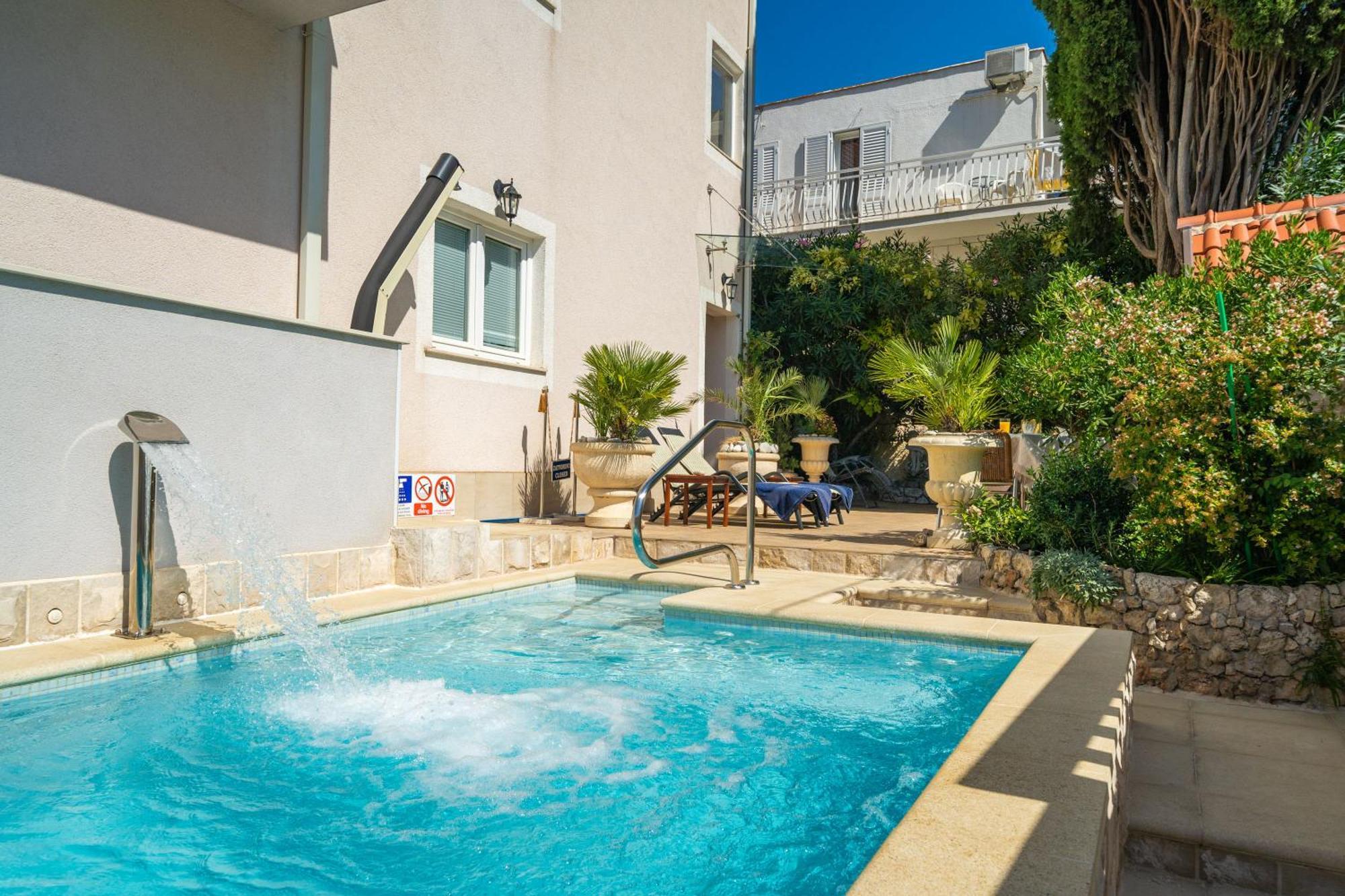 Villa Aura - Comfort Double Room Дубровник Экстерьер фото